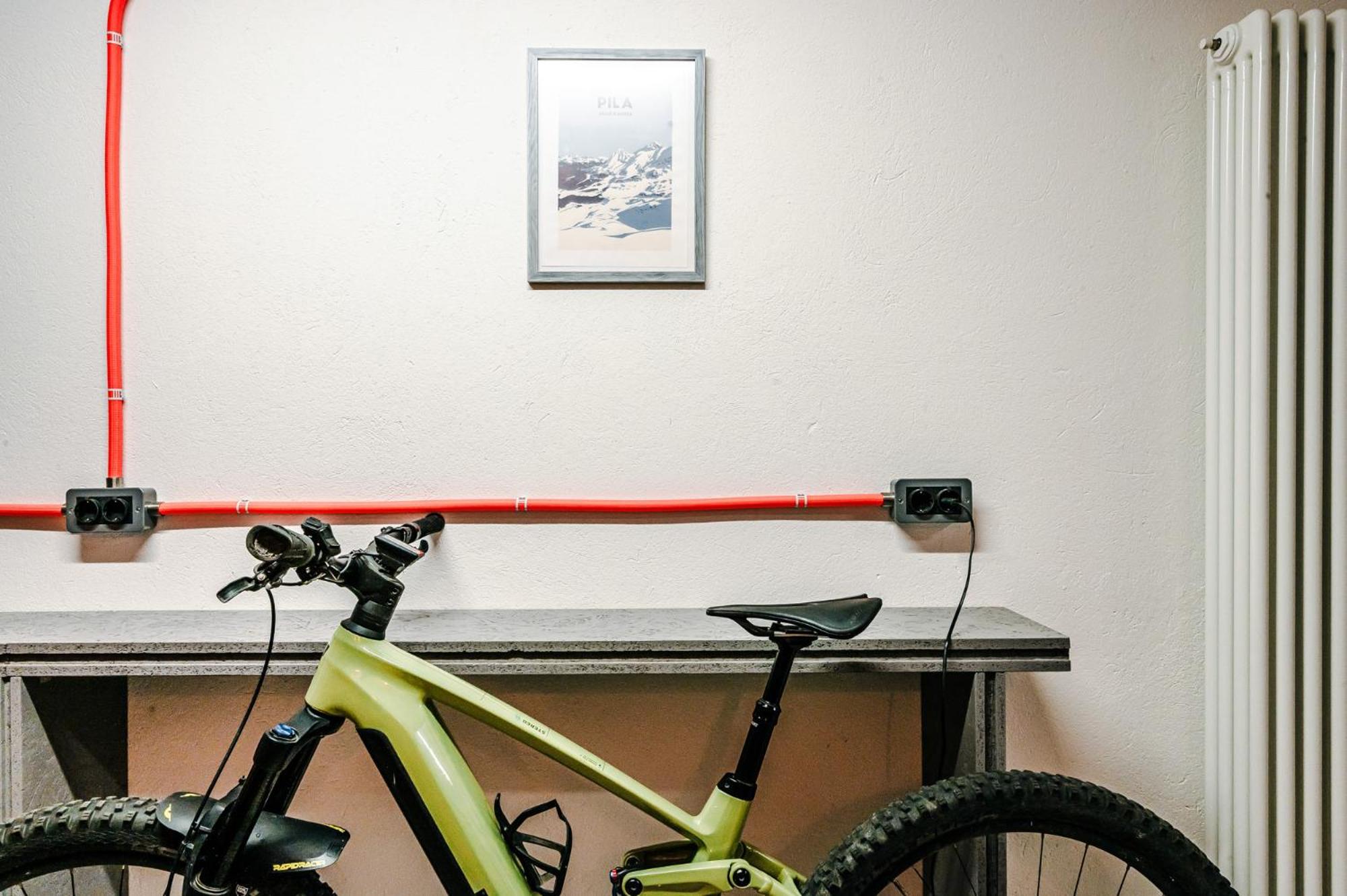 Le Lion Apartments - Lys Family Apartment Aosta Zewnętrze zdjęcie